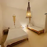 Walk The View With Village View In Appartamento Chora (Ios)